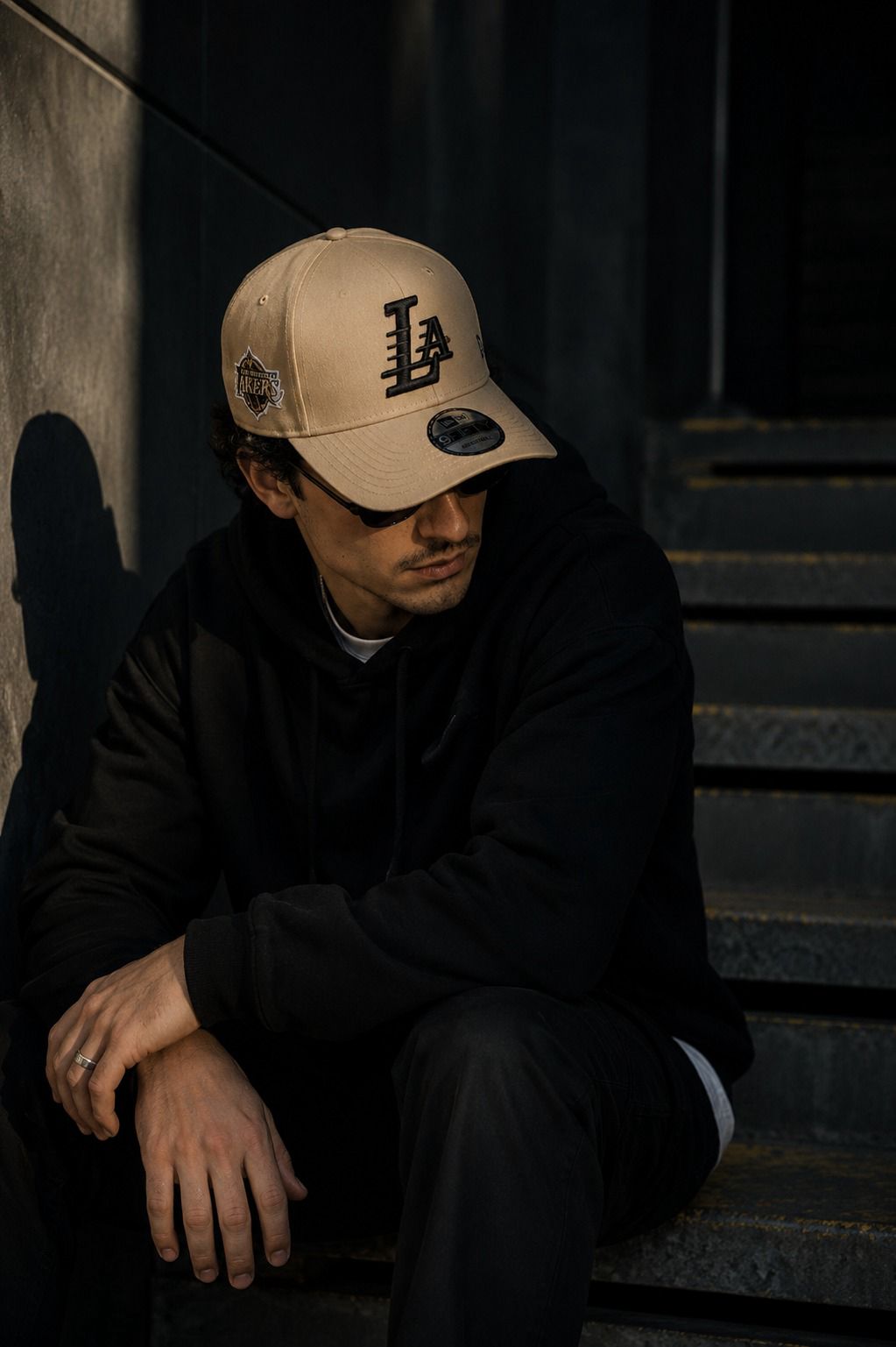 Campaña DROP CAPS: gorra New Era 9FORTY tan de Los Angeles Lakers